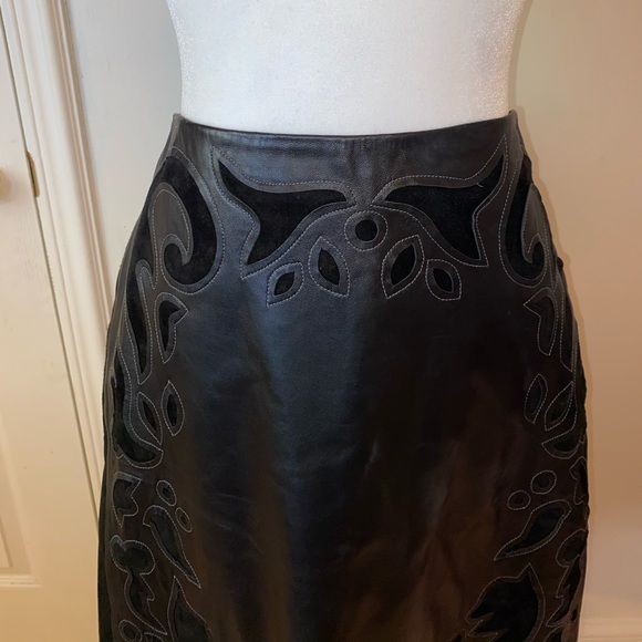 Danier Black Leather and Suede Cutout Skirt - Picture 3 of 5